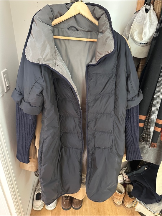Brunello Cucinelli Jackets & Blazers - Brunello Cucinelli Charcoal Gray Quilted Puffer Coat with Knit Sleeves